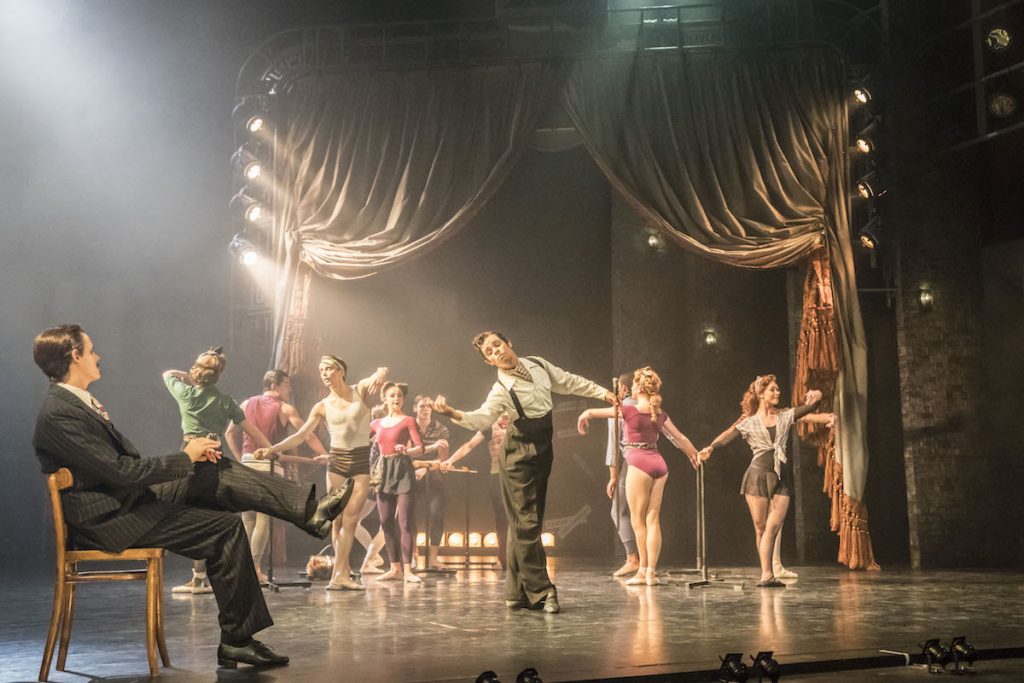 Matthew Bourne's "The Red Shoes" - Photo by Johan Persson, courtesy of Center Theatre Group