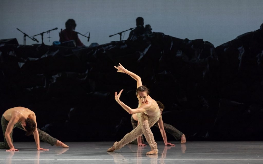 Ilaria Guerra | Alonzo King LINES Ballet PHOTO CREDIT: © Chris Hardy
