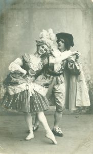 Anna Pavlova and Mikhail Fokine as attendants of Harlequin and Columbine’s wedding (ca.1900). 