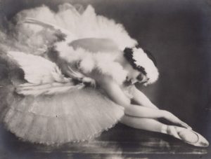National Portrait Gallery Anna Pavlova in "The Dying Swan"