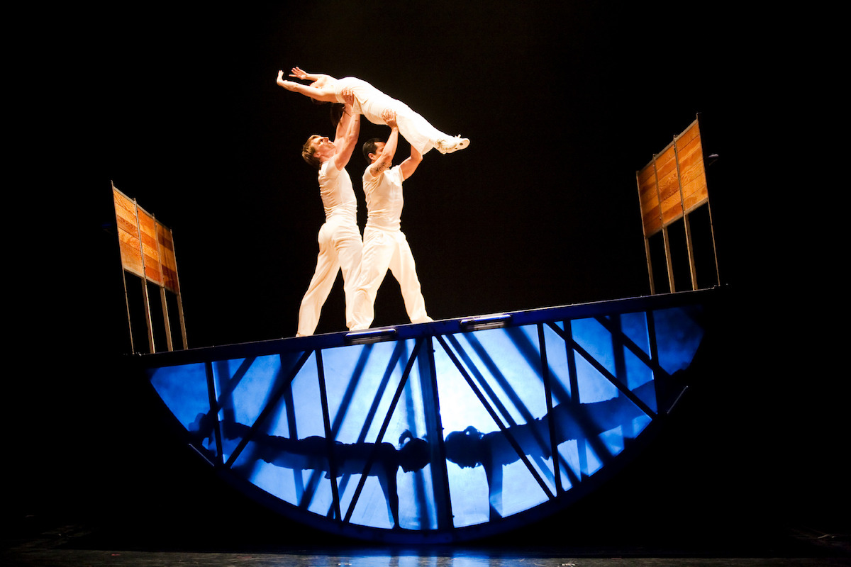 L.A. Dance Festival’s Diavolo-Architecture in Motion. Photo by George Simian.