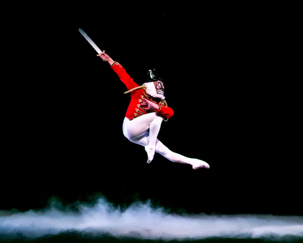 Aspen Santa Fe Ballet. Photo by Sharen Bradford.