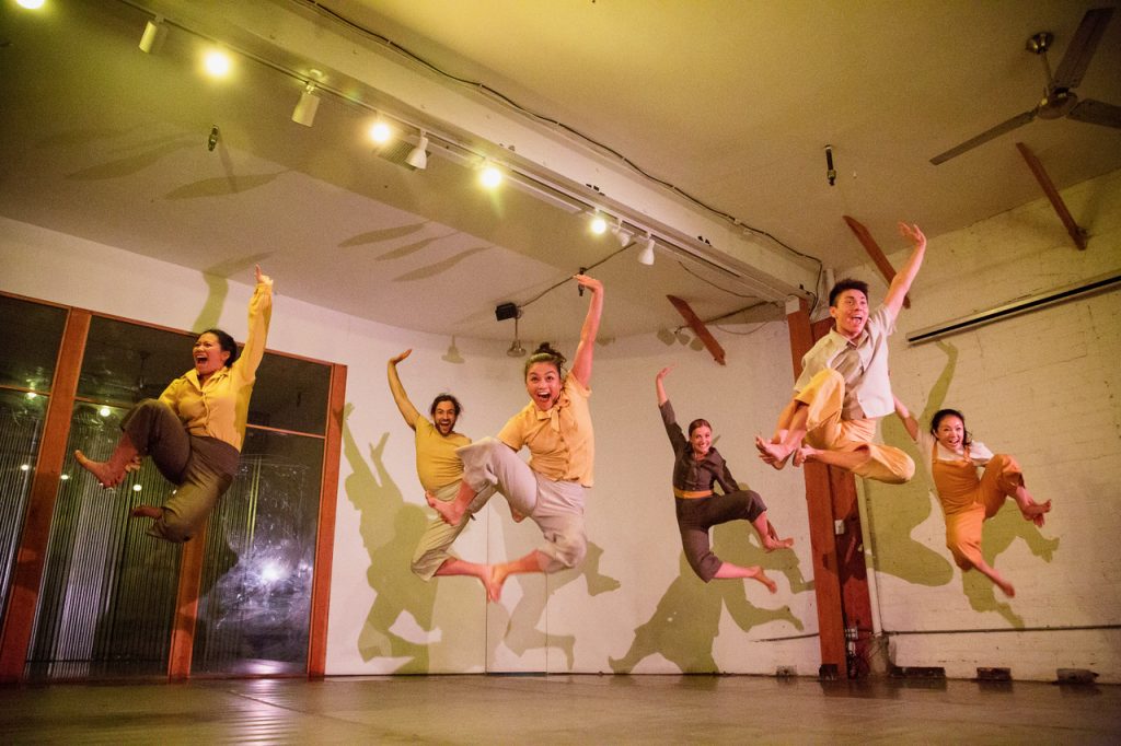 Entity Contemporary Dance in Marissa Osato's "The Spectacular Society" - Photo by Hao Feng