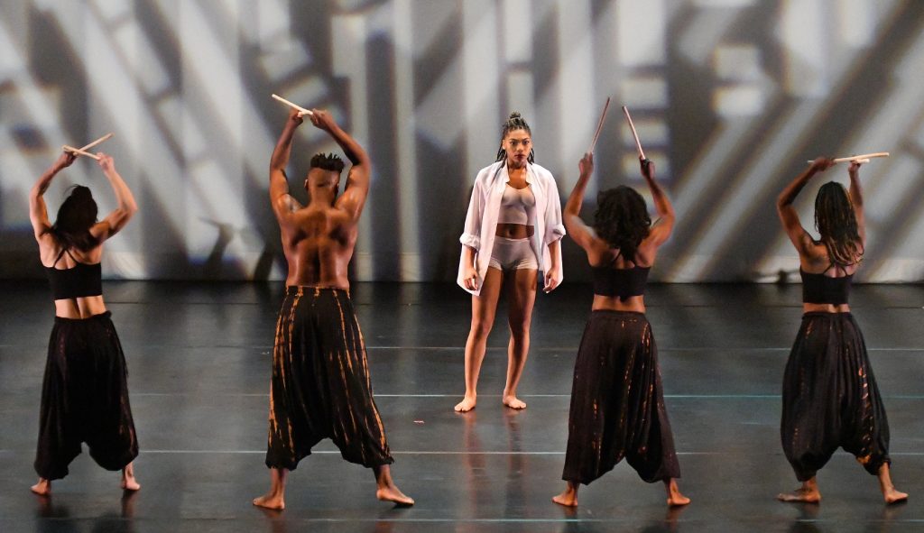 Lula Washington Dance Theatre in "Zayo" by Esie Mensah - Photo by Kevin Parry