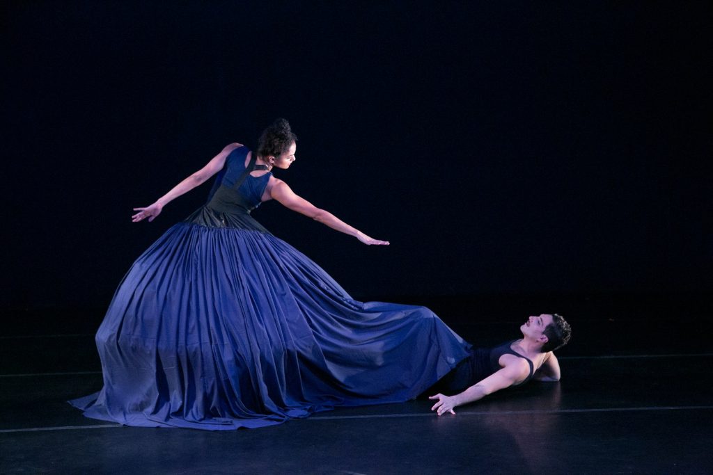 One - Choreography by Donna Sternberg - Photo by Paul Antico