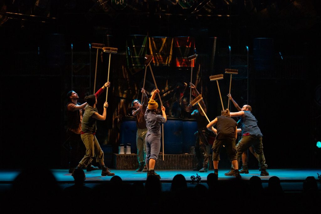 Cast of STOMP - Photo by Luis Luque | Luque Photography 