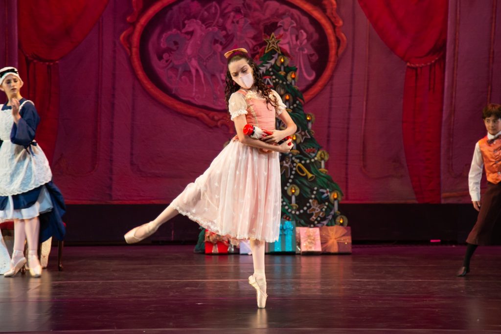 Ballet Etudes - "The Nutcracker, a Pandemic Tale" - Isabella Graves as Clara - Photo by Collyns Photography