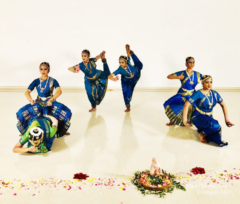 Rangoli Dance Company - Photo by Msiyengar