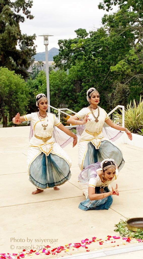 Rangoli Dance Company - Photo by Ssiyengar