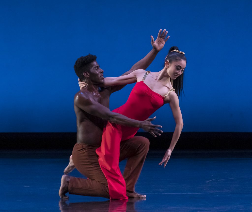 Lloyd Knight and So Young An in Martha Graham’s Diversion of Angels - Photo by David Bazemore