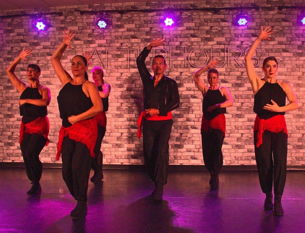 Jazz Spectrum Dance Company in Act I of Christine Baltes's "Santana Suite" - Photo by Tony Mierzwicki