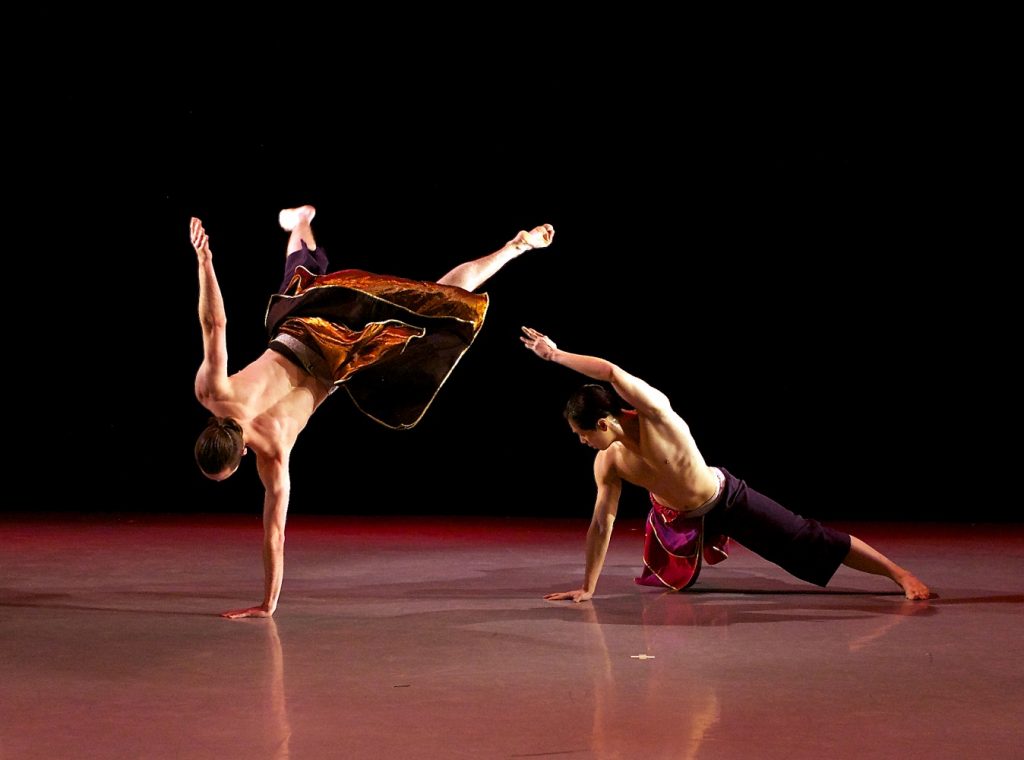 Nai-Ni Chen Dance Company - "Whirlwind" - Photo by Jaqi Medlock, courtesy of Michelle Tabnick PR