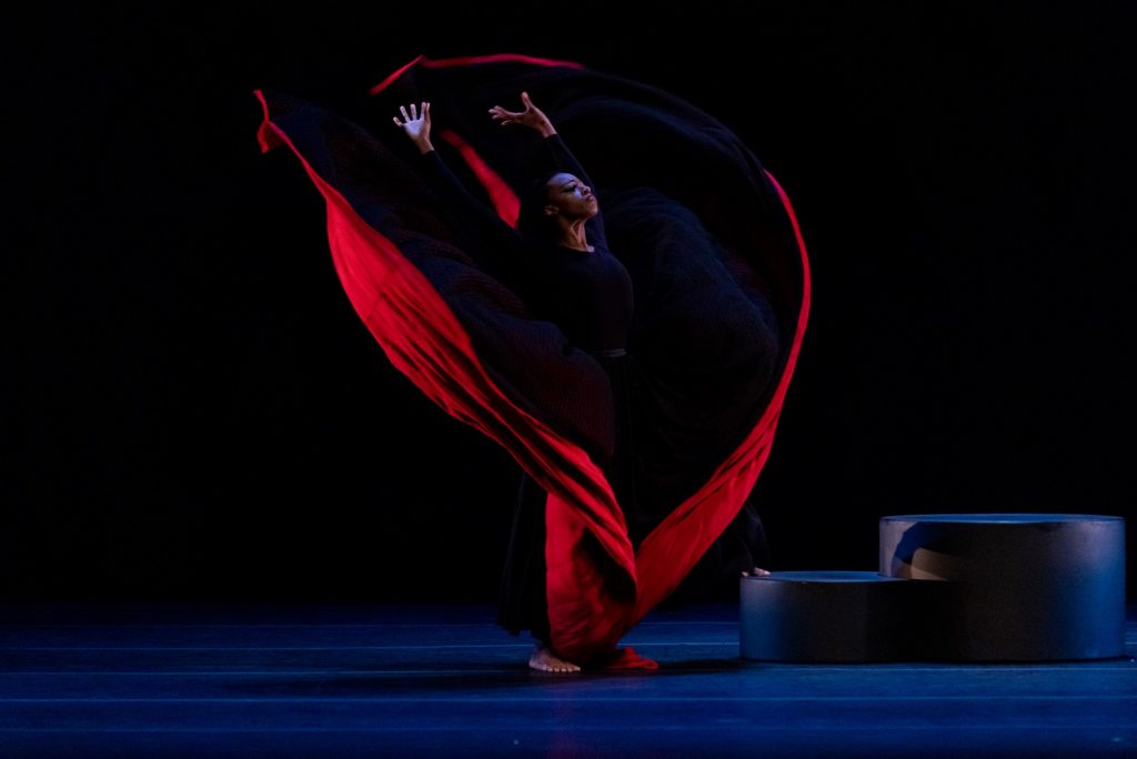 Martha Graham Dance Company - Leslie Andrea Williams in "Chronicle I Spectre" - Photo by Luis Luque