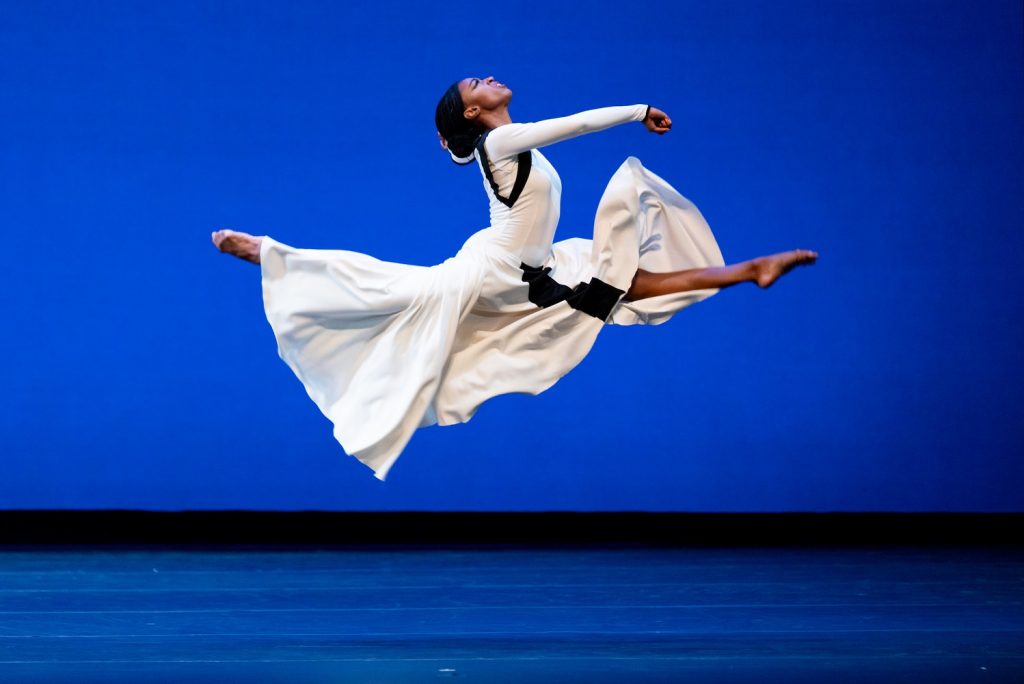 Martha Graham Dance Company - Leslie Andrea Williams in "Chronicle III Prelude to Action" - Photo by Luis Luque