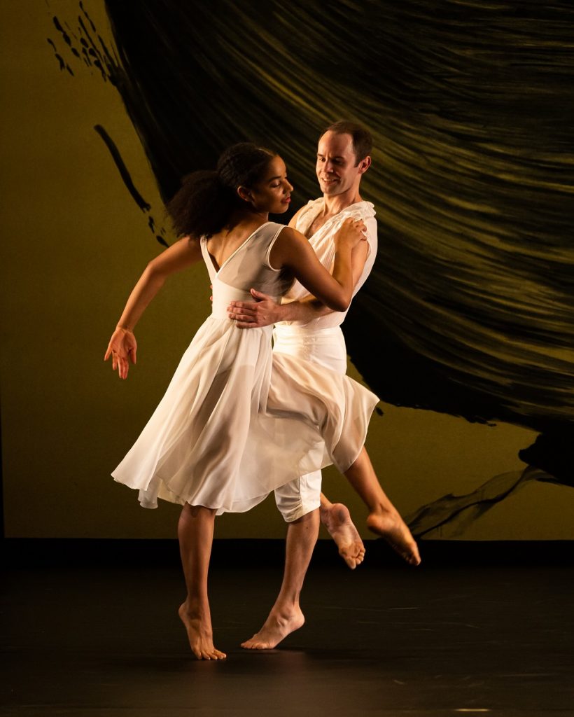 Taína Lyons, Noah Vinson in Mark Morris' "Mozart Dances" - Photo by Skye Schmidt