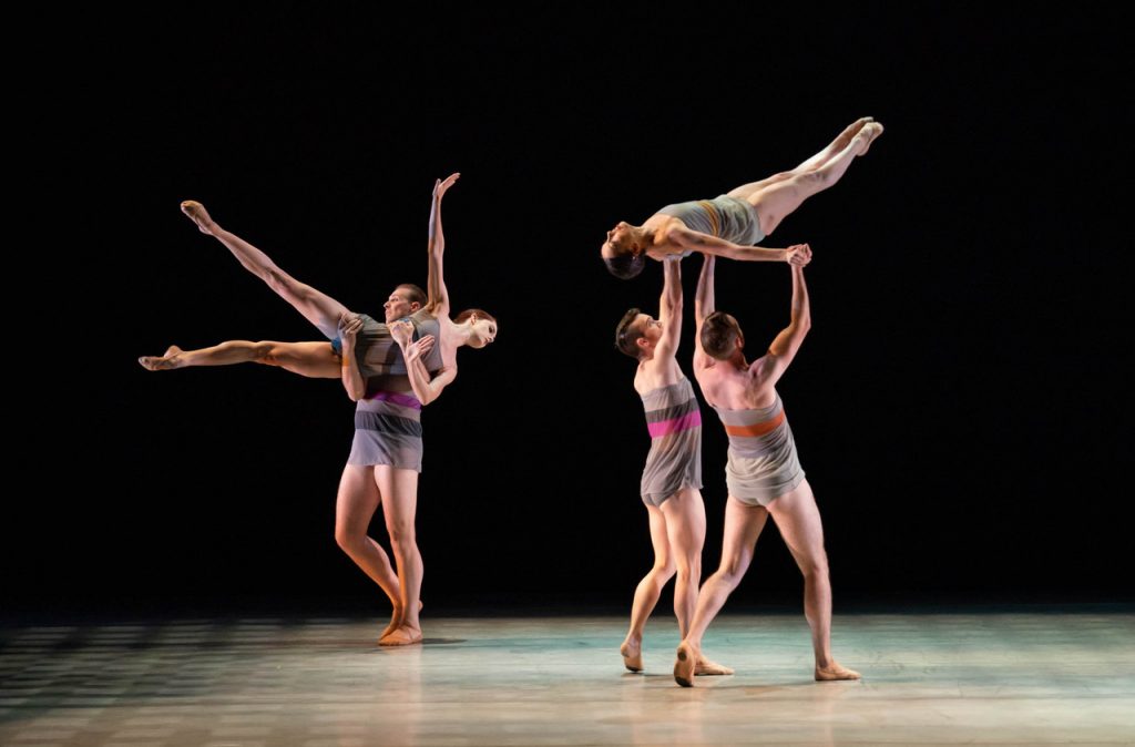 Barak Ballet - (L-R) Evan Swenson, Paige Wilkey, Michael Caye, Sadie Black, Zachary Guthier in "Carry Me Anew" choreography by Ma Cong - Photo by Cheryl Mann