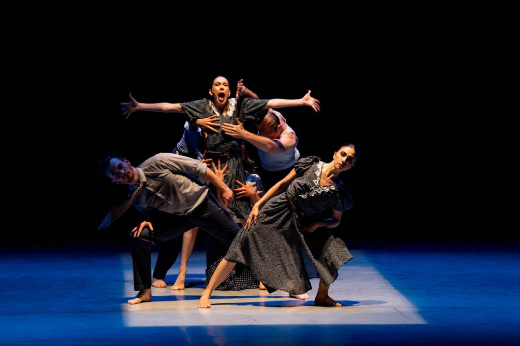 Barak Ballet - (L-R) Zachary Guthier, Sadie Black, Sareen Tchekmedyian in "Wien" choreography by Pascal Rioult - Photo by Cheryl Mann