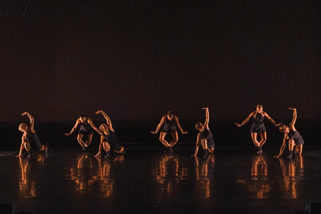 Emergent Dance Company in "Between Seconds" choreography by Megan Pulfer - Photo by Jazley Faith @jazleyfaithphoto