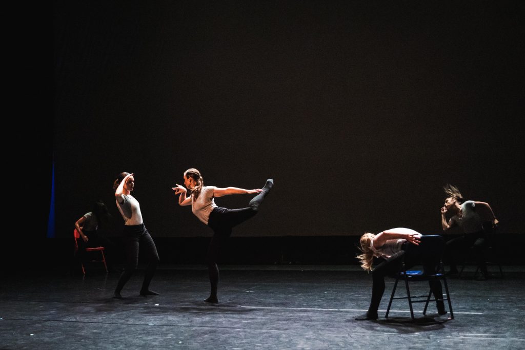 Emergent Dance Company in "99.5" choreography by Megan Pulfer - Photo by Jazley Faith @jazleyfaithphoto