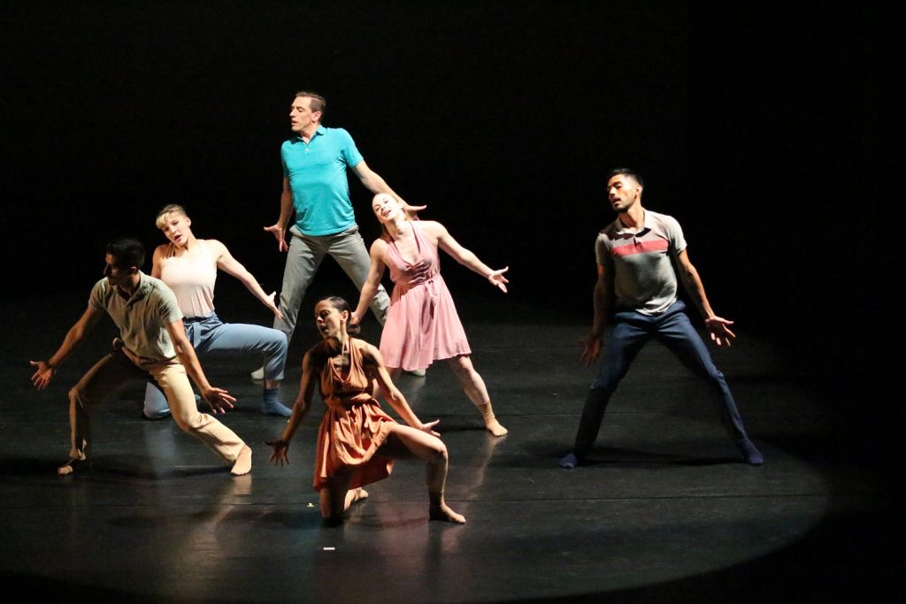 Kybele Dance Theater - "Dedikodu" choreography by Seda Abay - Photo by Yoshi Taniyama