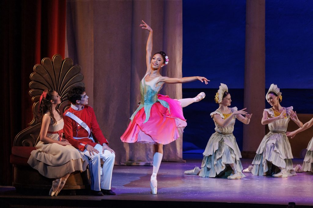 Los Angeles Ballet - Jasmine Perry (Rose) and Ensemble in The Nutcracker - Photo by Reed Hutchinson