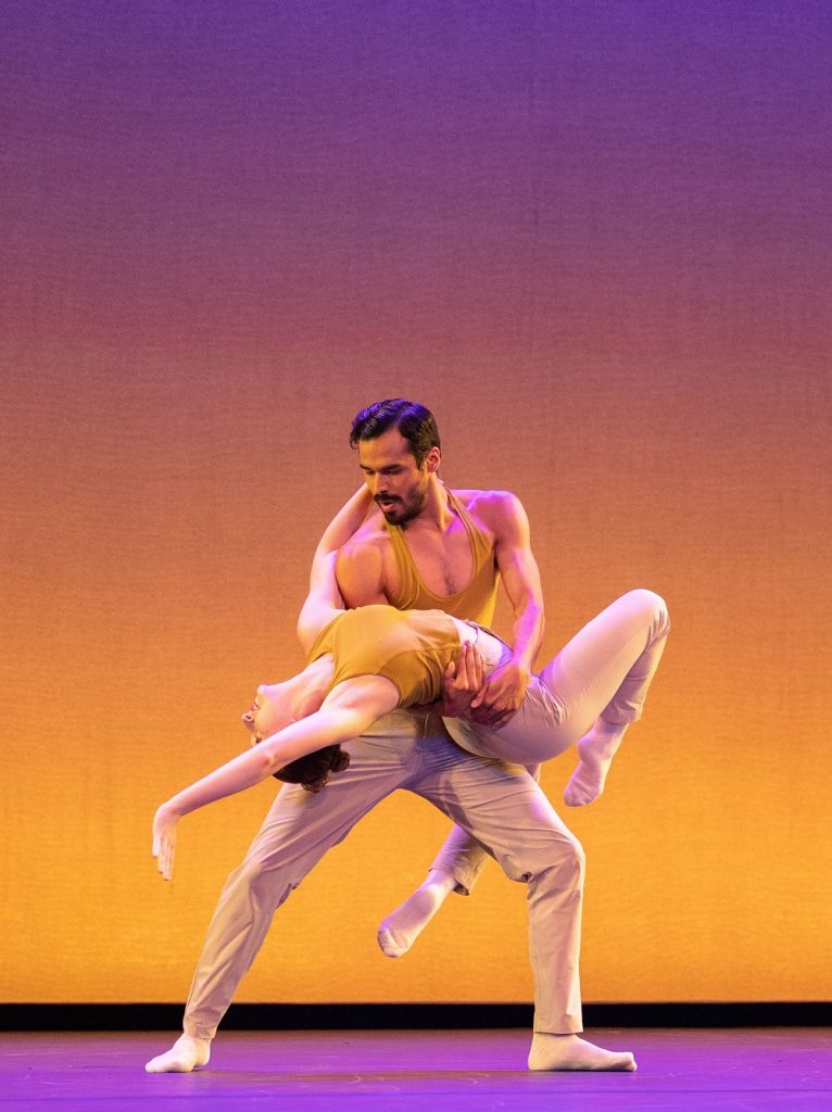 Hubbard Street Dancers Morgan Clune and Matt Wenckowski in AS THE WIND BLOWS by Amy Hall Garner - Photo by Danica Paulos; courtesy of Jacobs Pillow