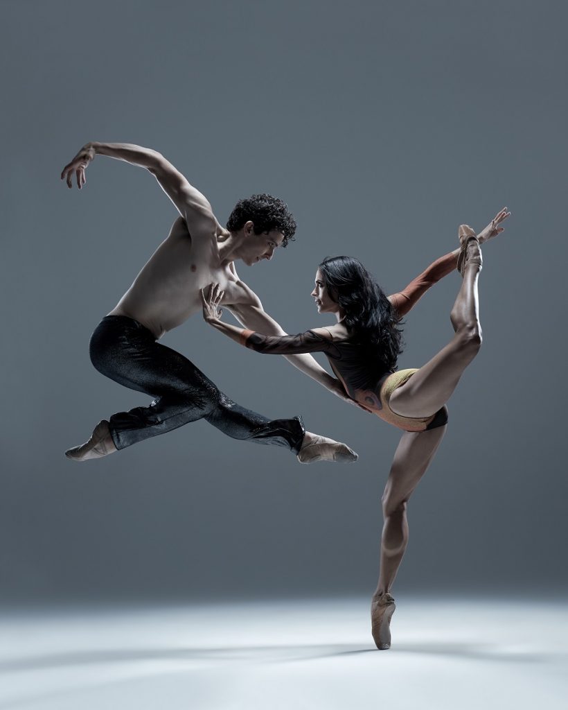 Complexions Contemporary Ballet - Photo by Rachel Neville