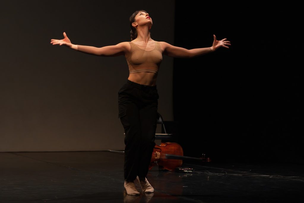 LA Dance Festival - Leah Hartley Hamel in "Getting There" - Photo by Taso Papadakis