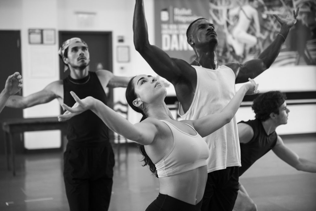 Ballet Hispánico - Company Dancers l-r: Omar Rivéra, Fatima Andere, Leonardo Brito, Dylan Dias McIntyre – Photo by Paula Lobo